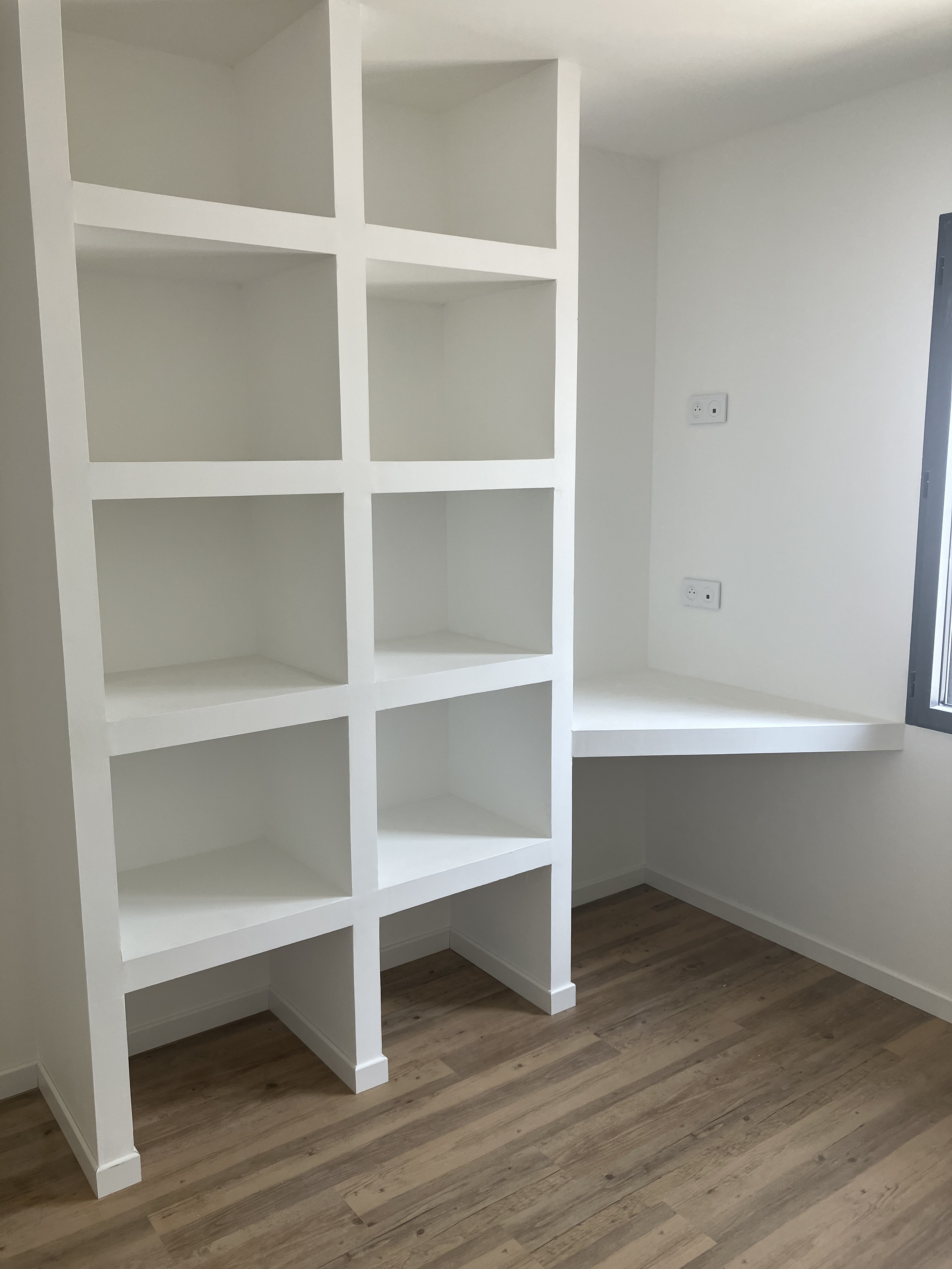 Dressing sur mesure Rochefort 17300 — aménagement chambre placo placard artisan Charente-Maritime
